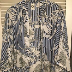 Anthropologie Akemi + Kin Kimono